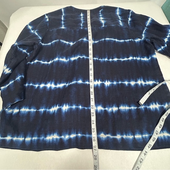 Jones New York Navy Tie-Dye 3/4 Sleeve Button Up Blouse - Picture 8 of 9